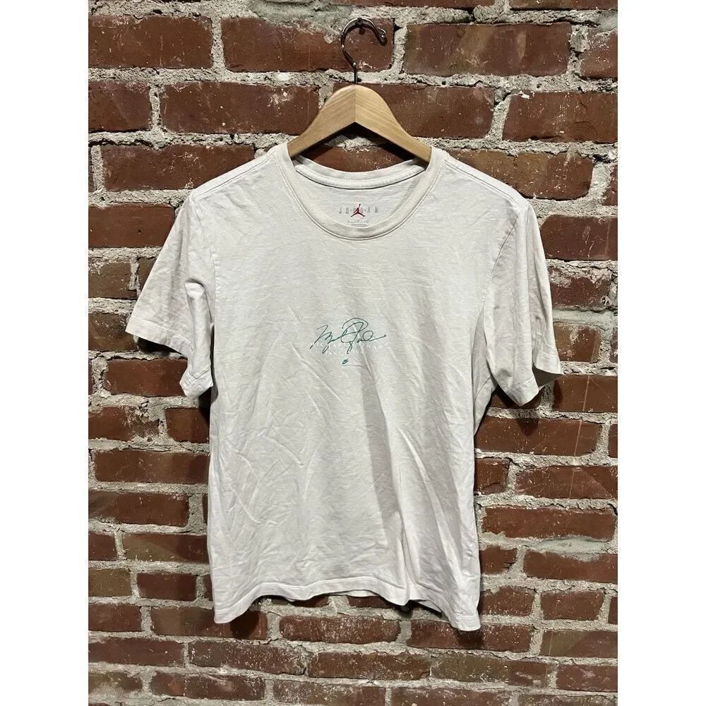 Jordan Brand Mens Tan Short Sleeve Graphic T-shirt Size Small